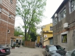 Hostel zvenku