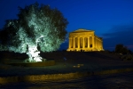 Tempio della Concordia (Chrám svornosti) v noci