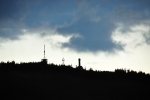 Poslední fotka patří Svatoboru, kde se mezitím rozestoupily tmavé, deštěm nacucané mraky.