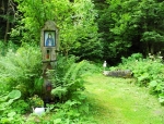 Studánka Vogelsang je nad Losenicí vkusně upravena.