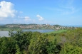 Jezero Belső-tó, vesnice Tihany a Balaton v pozadí, Maďarsko