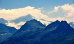 Na opačné straně údolí Salzachu vynikají vysoké hory s čtvrtou nejvyšší horou Rakouska, Großvenedigerem (3 666 m n. m.).