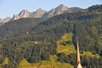 Večerní foto Tří bratrů z naší terasy, kde po večerech relaxujeme až do hluboké tmy.