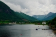Výhled na vesnici Myklebostad, Norsko