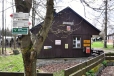 Nejstarší česká poštovna byla do kempu u Ounuzu přestěhována ze Sněžky v roce 2009.