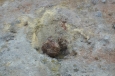 Detail otvoru v solfataře