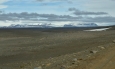 Ledovec Hofsjökull pokrývá hory vystupující z vnitrozemské vysočiny. Ostatně, téměř každé hory či sopky nad 1000 m jsou na Islandu pokryté ledovcem.