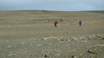 Opravdu drsní vandráci. Přejít tuto pustinu trvá určitě několik dní, protože samotná silnice č. F26 (Sprengisandsleið) měří asi 200 km a to jen od Hrauneyjaru k Aldeyjarfossu.