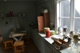 Kuchyňka tzv. sleďových děvčat, která jezdila v létě do Siglufjörðuru za prací 