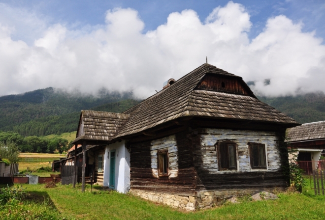 Kvačany.