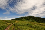Před nosem se natřásá Tanečnica (1 680 m n. m.).