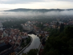 Vltava obtáčí Vnitřní město.