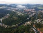 Za Českým Krumovem vzlétáme do větší výšky.