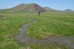U vrcholu Aždahak (3597 m) v pohoří Geghamy, Arménie