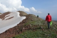 Na vrcholu Aždahak (3597 m) v pohoří Geghamy, Arménie