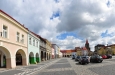Valdštejnovo náměstí...
