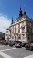 Dominantou náměstí je novorenesanční dům České spořitelny postavený v roce 1906. Hlavním sponzorem stavby byla turnovská spořitelna, která v roce 1903 vykoupila původní historický barokní dům. Původně zde stával zájezdní hostinec U Zlatého orla, který patřil rodině Votrubcově. Nová budova byla projektována architektem Janem Heindlem. Zajímavou je především fresková výzdoba průčelí, jejíž autorem je malíř Láďa Novák. (Mapy.cz)