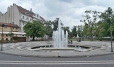 Fontána před univerzitou