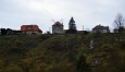 Větrný Mlýn holandského typu z roku 1865 je postavený z bílého neomítnutého vápence.