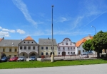 Chvalšiny.