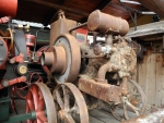 Kemp Goralský dvůr vlastní i unikátní muzeum starých strojů...