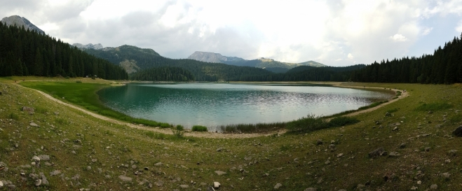 Crno jezero.