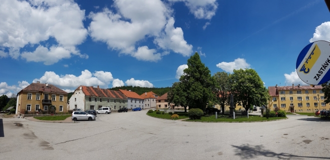 Ktiš.