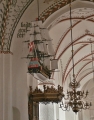 Lodě v kostele