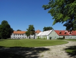 Zámek Jemčina.