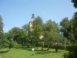Zalesněný kostel