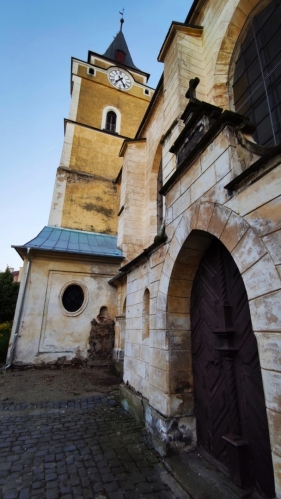 Kostel Nalezení svatého Kříže. 