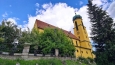Kostel sv. Jana Nepomuckého ve Větřní. 