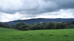Kostel ve Svérázi od Bohdalovic.