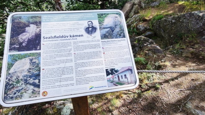 Sealsfieldův kámen. 