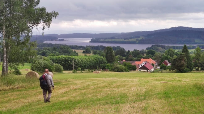 Nad Pernekem u výhledu na Lipno. 