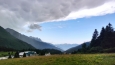 Vracíme se lanovkou do sedla Tonale a vezeme s sebou modrou oblohu. 