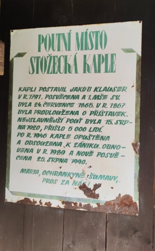 Zpět u Stožecké kaple. 