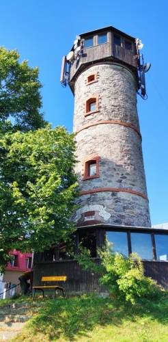 Rozhledna Hláska. 