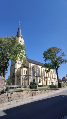 Kostel v Neuhausenu 