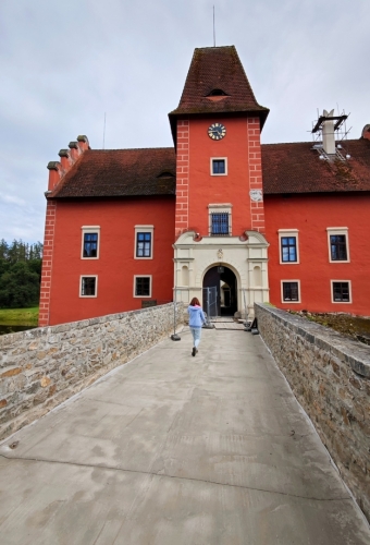Zámek Červená Lhota 