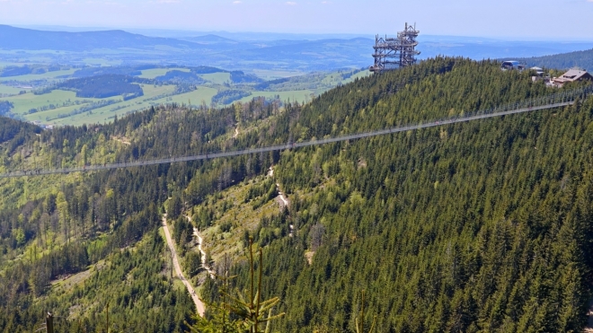Květen