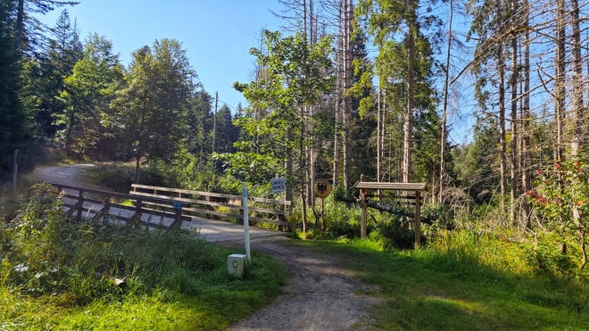 Projíždíme hranice k Großer Falkensteini...