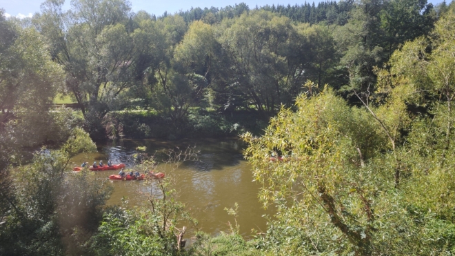 Kanoe k Sázavě bytostně patří...