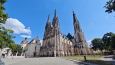 Znovu nahlédneme ke katedrále sv. Václava, pro foto v lepším světle.