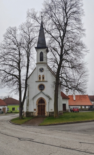 Kaple v Kvítkovicích.
