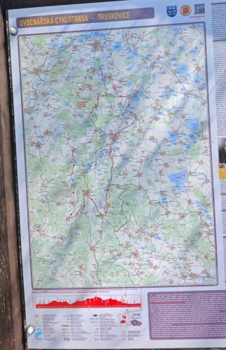 Ovocnářská cyklotrasa.